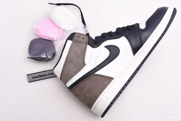 Air 555088-105 Jordan High Mocha OG 1 “Dark 1110